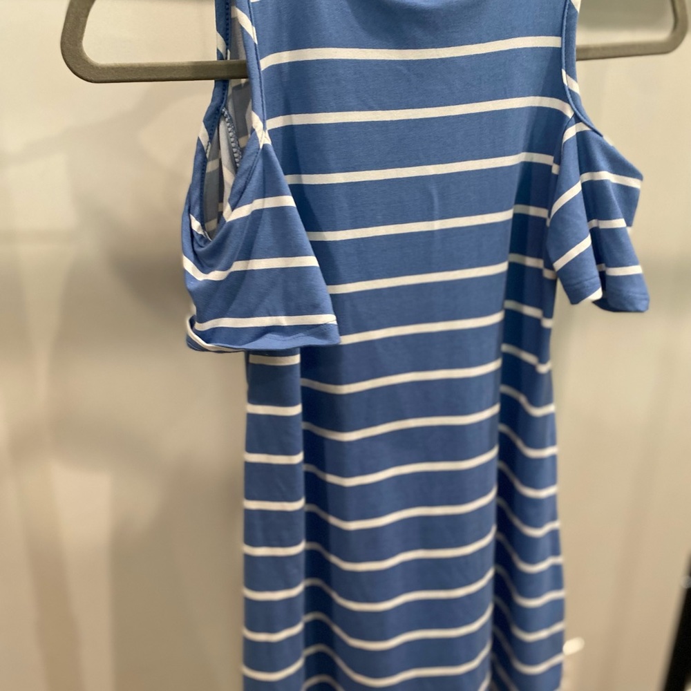 Btween girls blue and white striped shoulder dress size 8